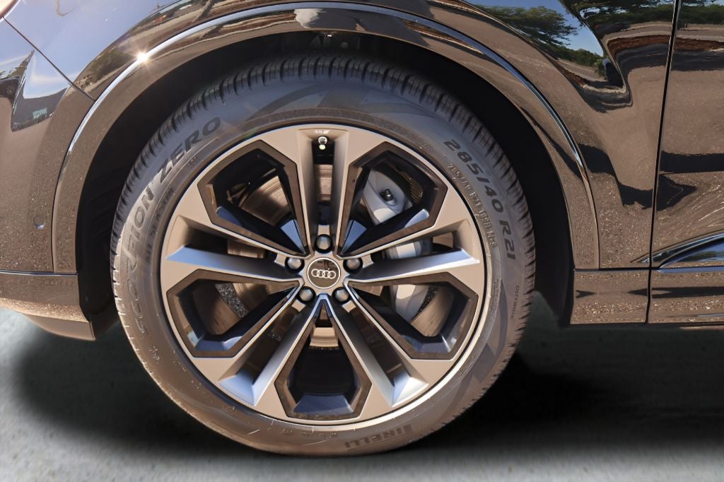 2026 Audi Q7 55 Premium Plus quattro
