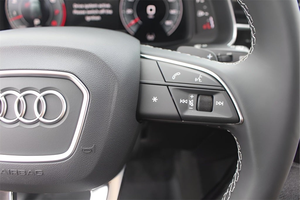 2025 Audi Q7 55 Premium Plus quattro