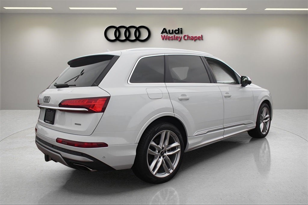 2025 Audi Q7 55 Premium Plus quattro
