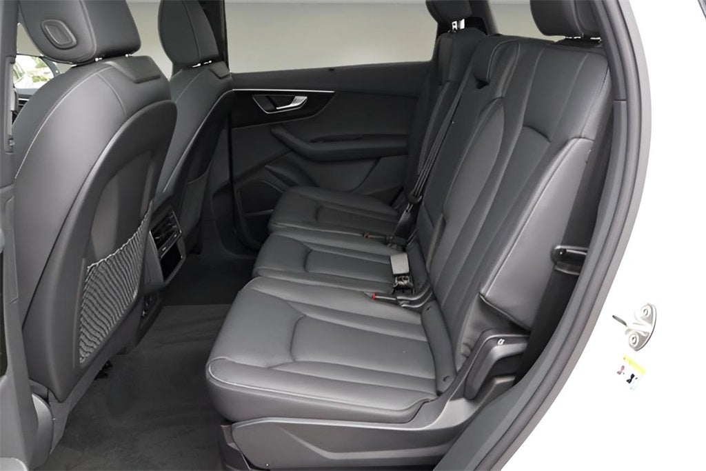 2025 Audi Q7 55 Premium Plus quattro