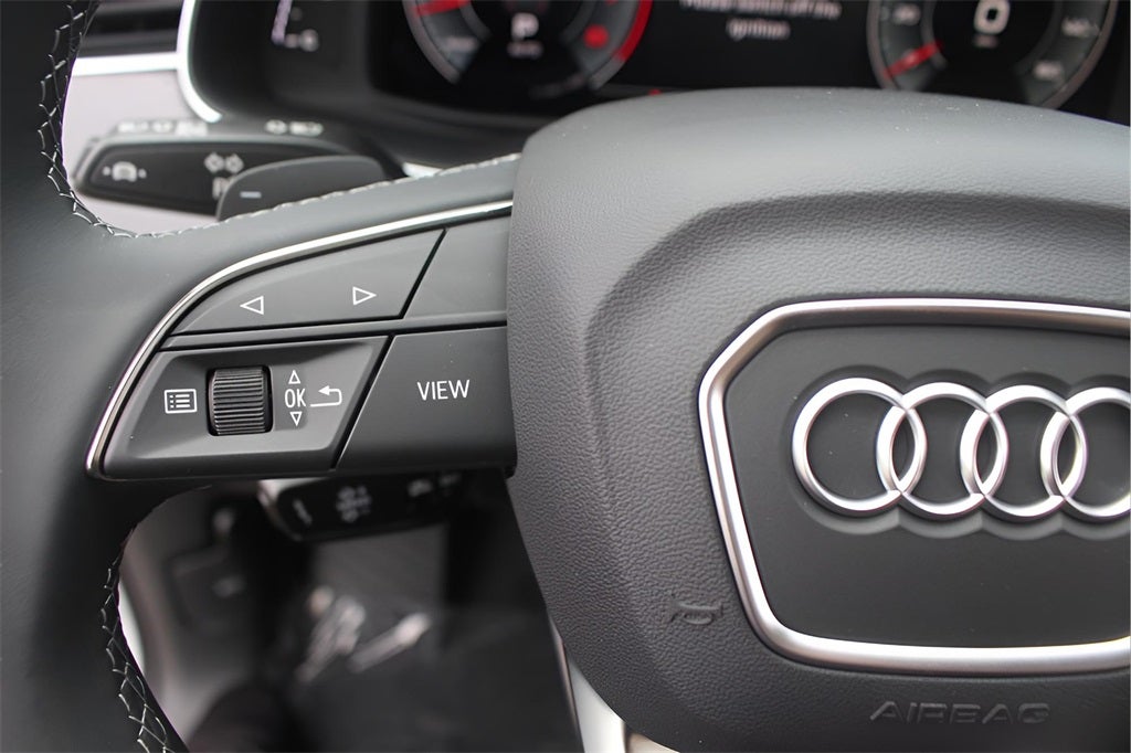 2025 Audi Q7 55 Premium Plus quattro