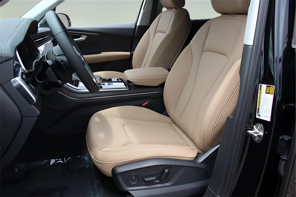 2025 Audi Q7 55 Premium Plus quattro