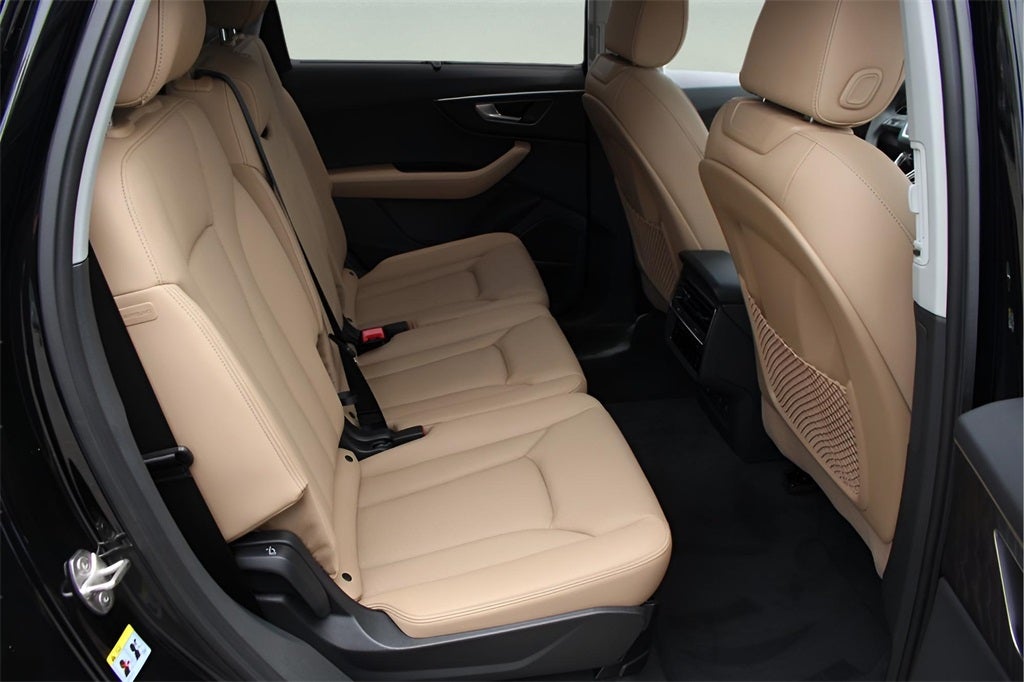 2025 Audi Q7 55 Premium Plus quattro