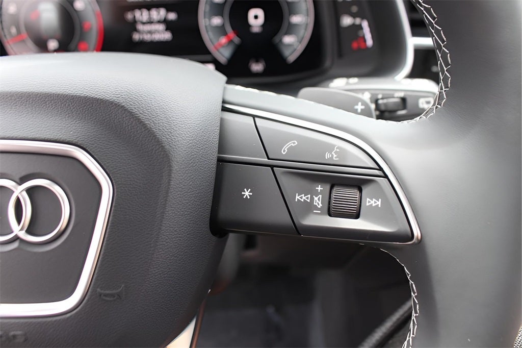 2025 Audi Q7 55 Premium Plus quattro