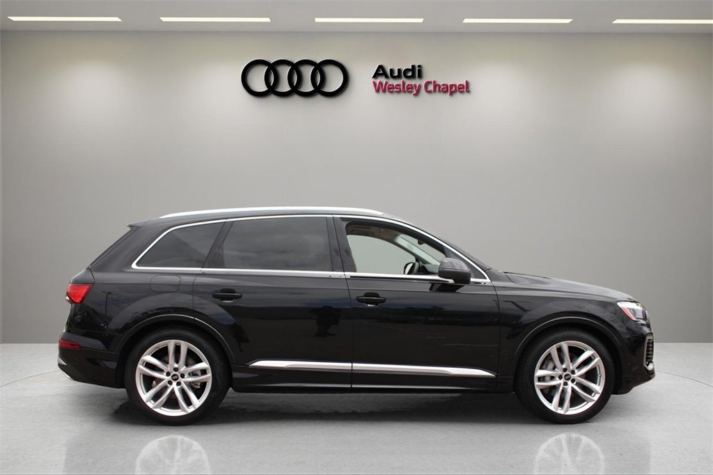 2025 Audi Q7 55 Premium Plus quattro