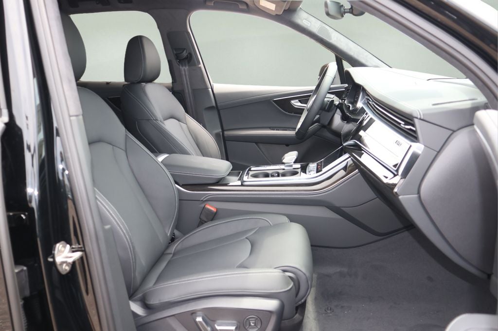 2026 Audi Q7 55 Premium S Line quattro