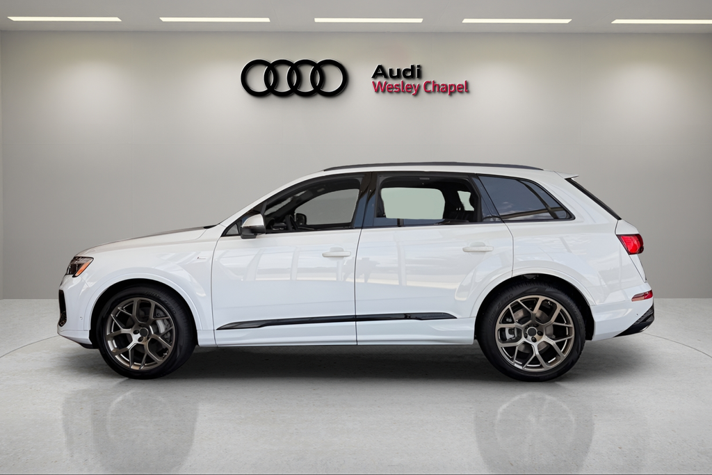2026 Audi Q7 Base