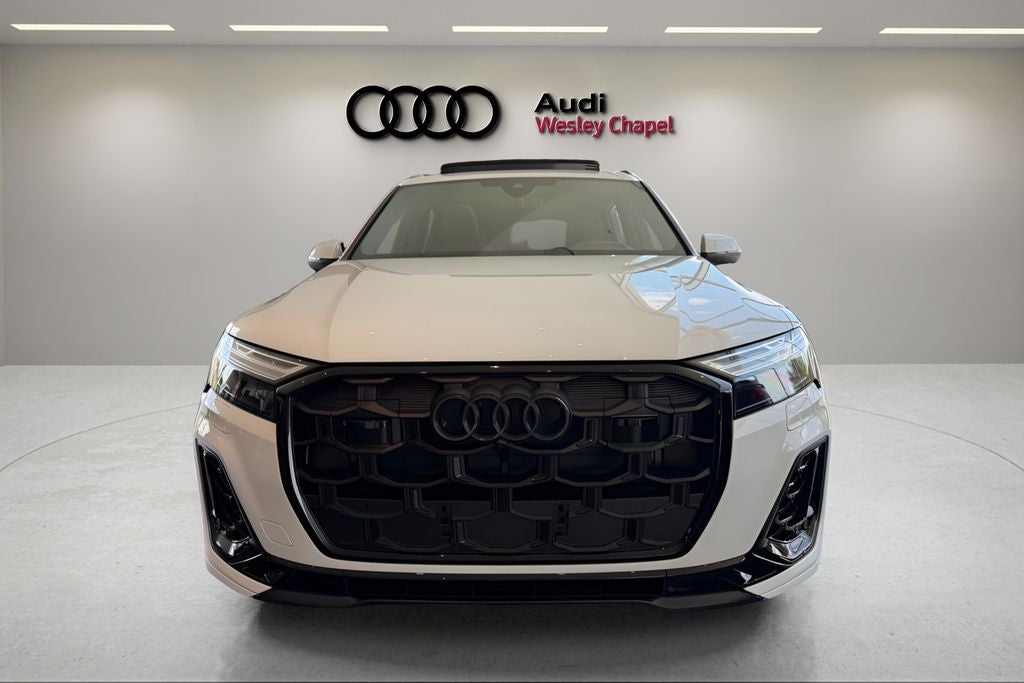 2026 Audi Q7 Base