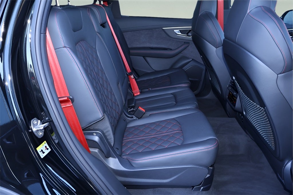 2026 Audi Q7 55 Prestige quattro