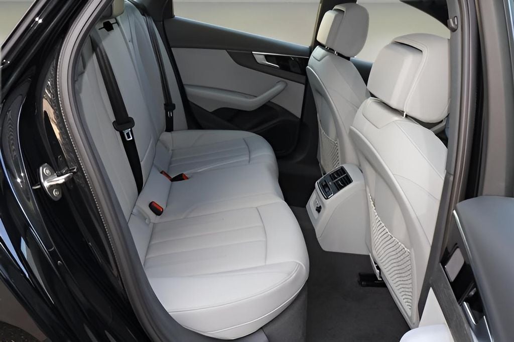 2025 Audi A4 45 S line Premium quattro