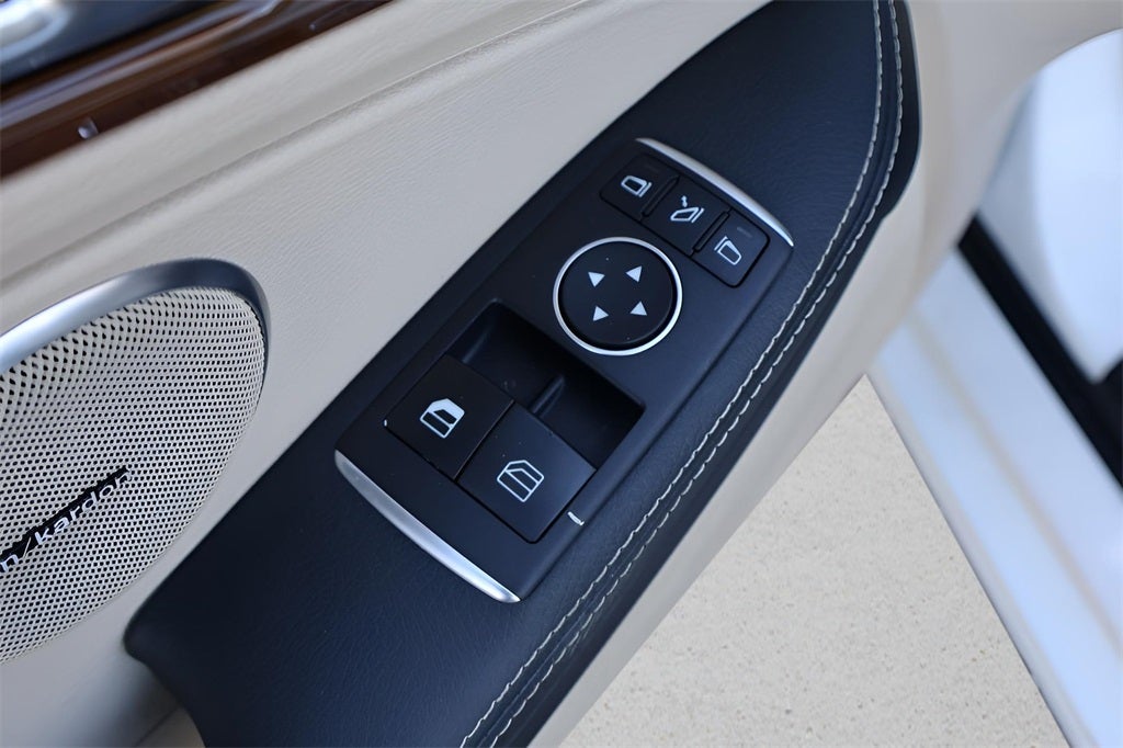 2019 Mercedes-Benz SLC SLC 300