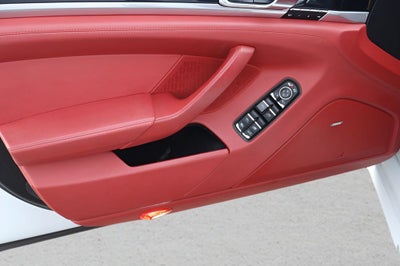 2016 Porsche Panamera 2