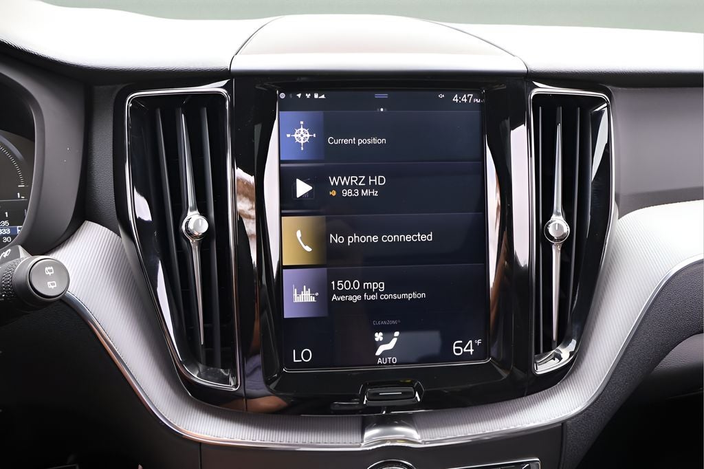 2018 Volvo XC60 Hybrid T8 R-Design