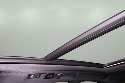 2018 Volvo XC60 Hybrid T8 R-Design