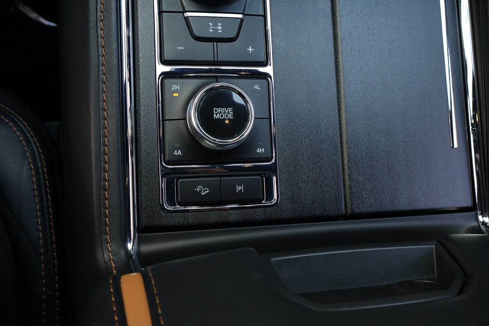 2022 Ford Expedition Max Platinum