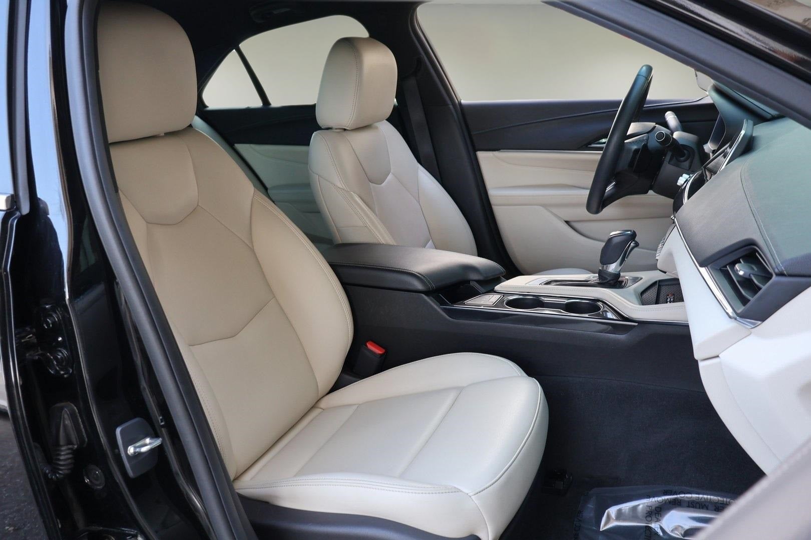 2023 Cadillac CT4 Luxury