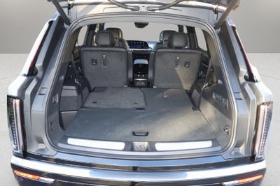 2026 Cadillac VISTIQ Luxury