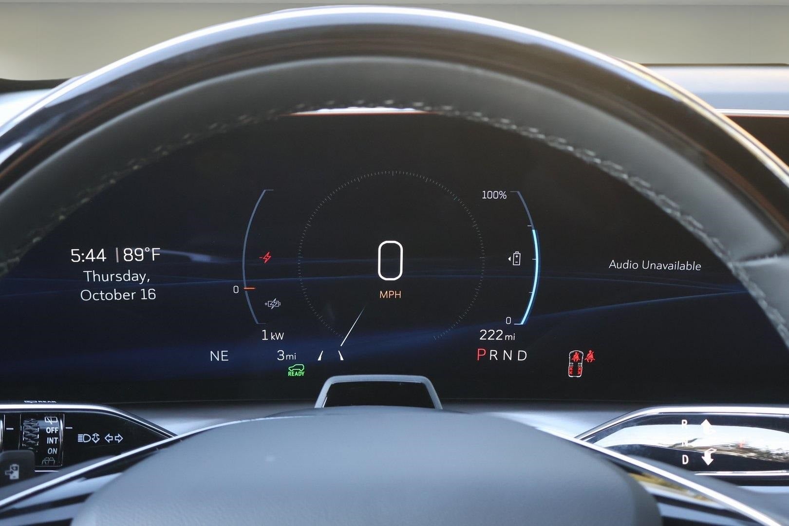 2026 Cadillac VISTIQ Luxury