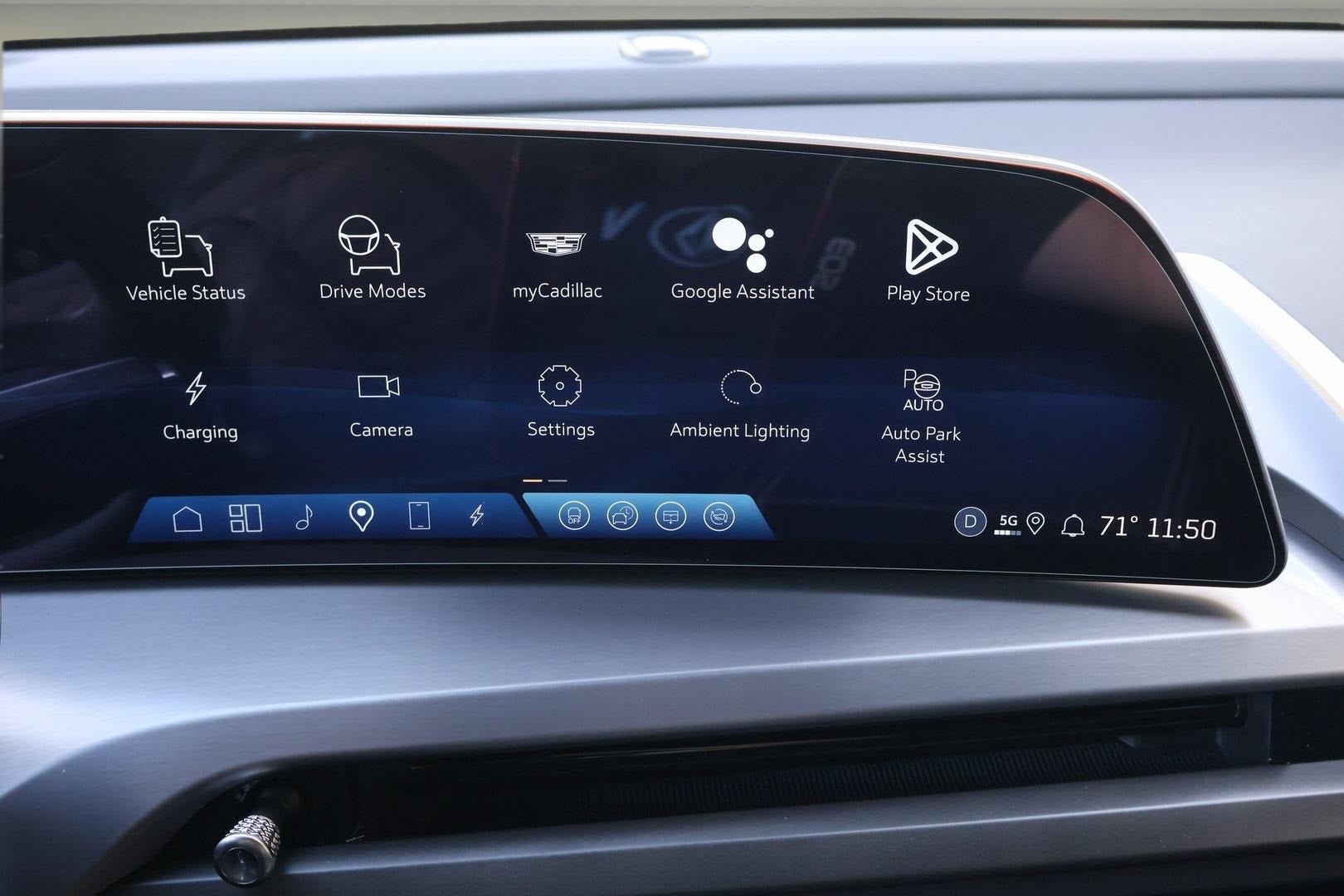 2026 Cadillac VISTIQ Luxury