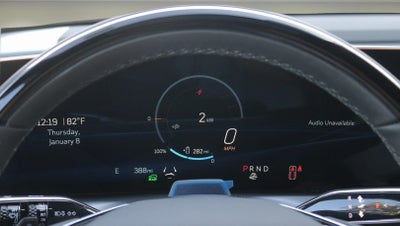 2026 Cadillac VISTIQ Luxury