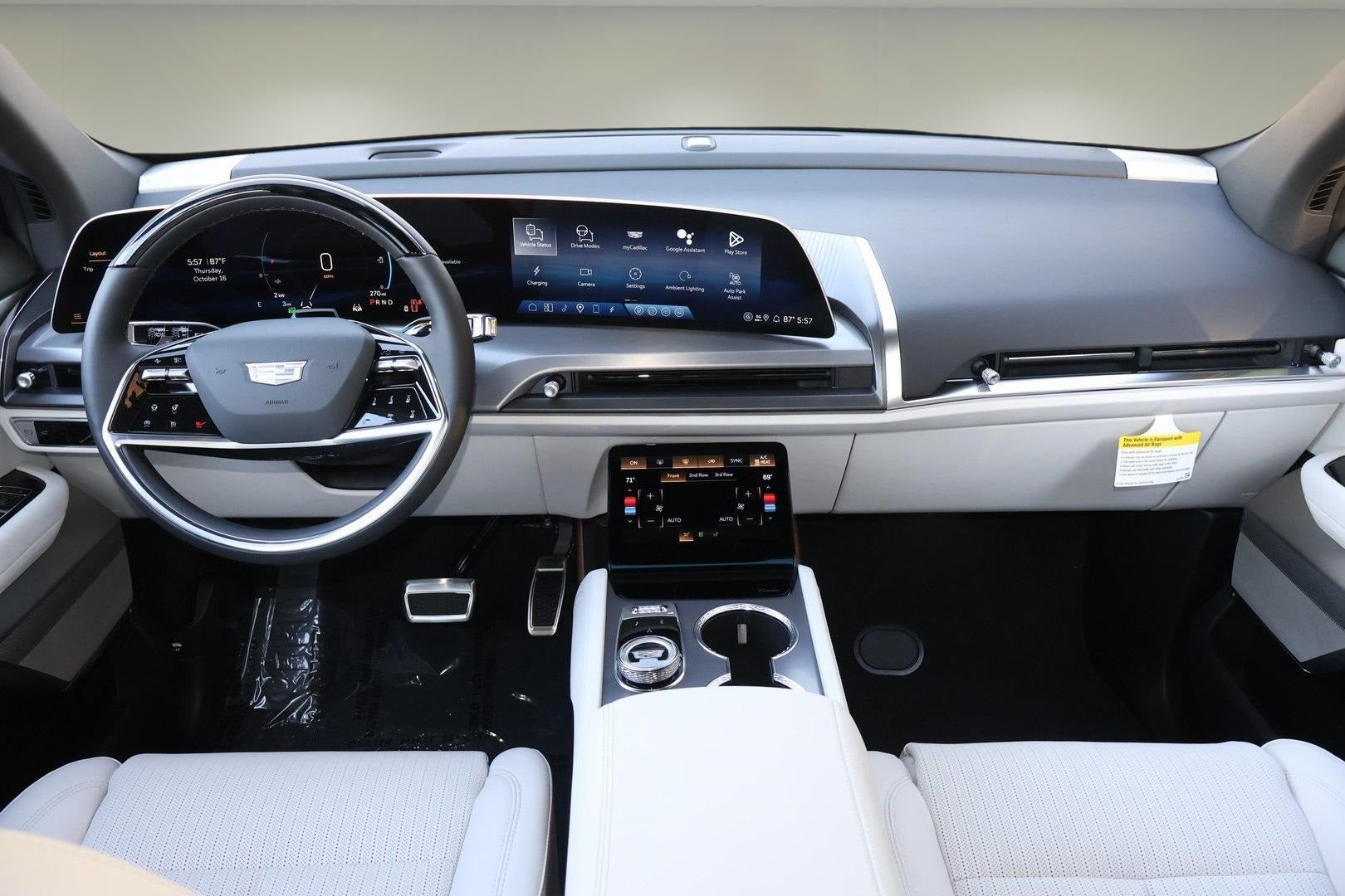 2026 Cadillac VISTIQ Sport