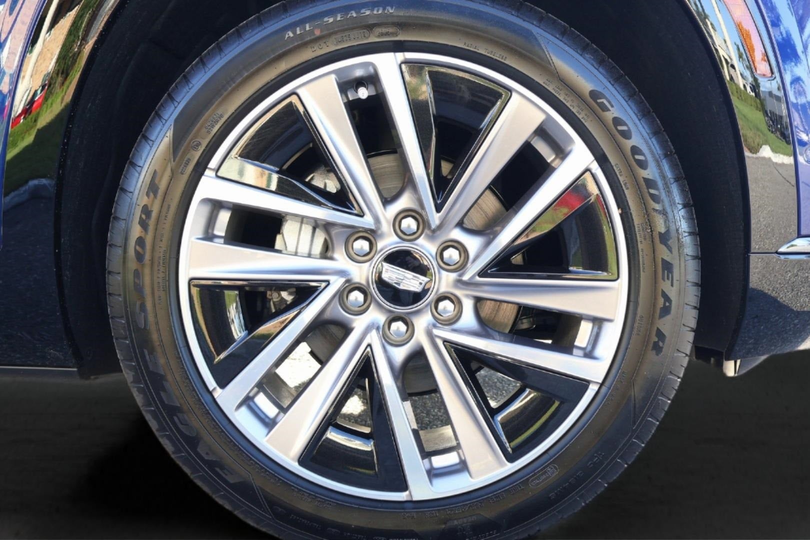 2026 Cadillac VISTIQ Sport