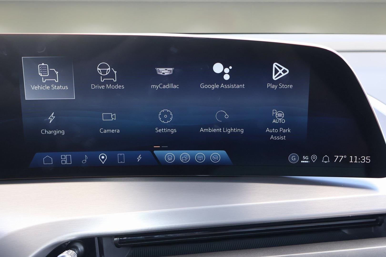 2026 Cadillac VISTIQ Sport