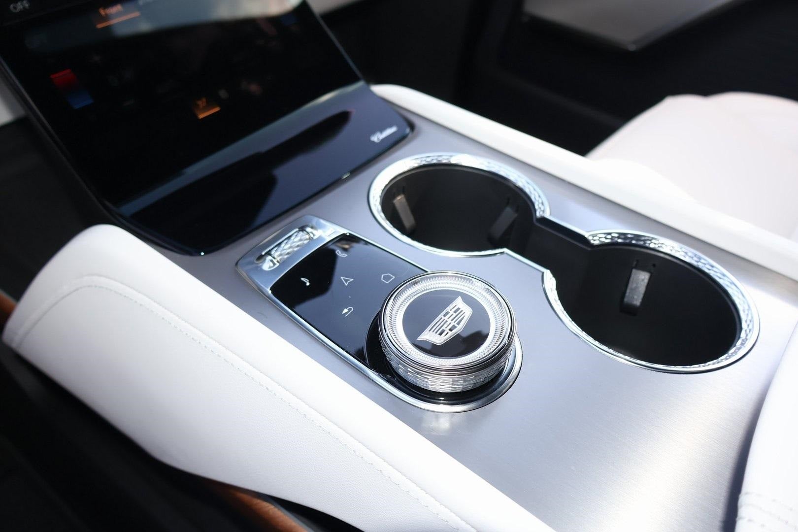 2026 Cadillac VISTIQ Sport