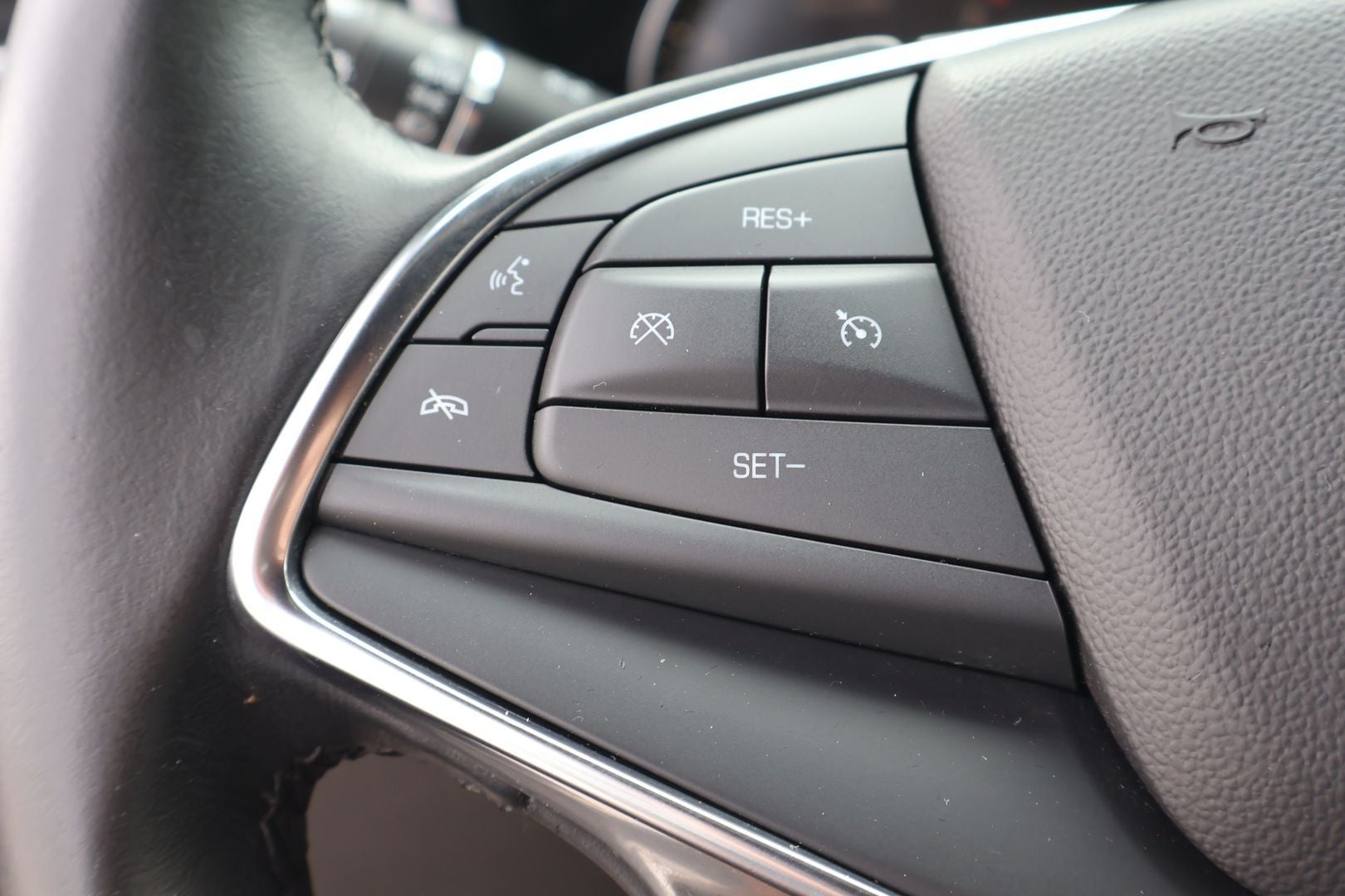 2020 Cadillac XT5 Luxury