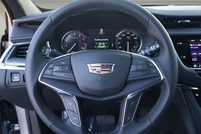 2026 Cadillac XT5 Luxury