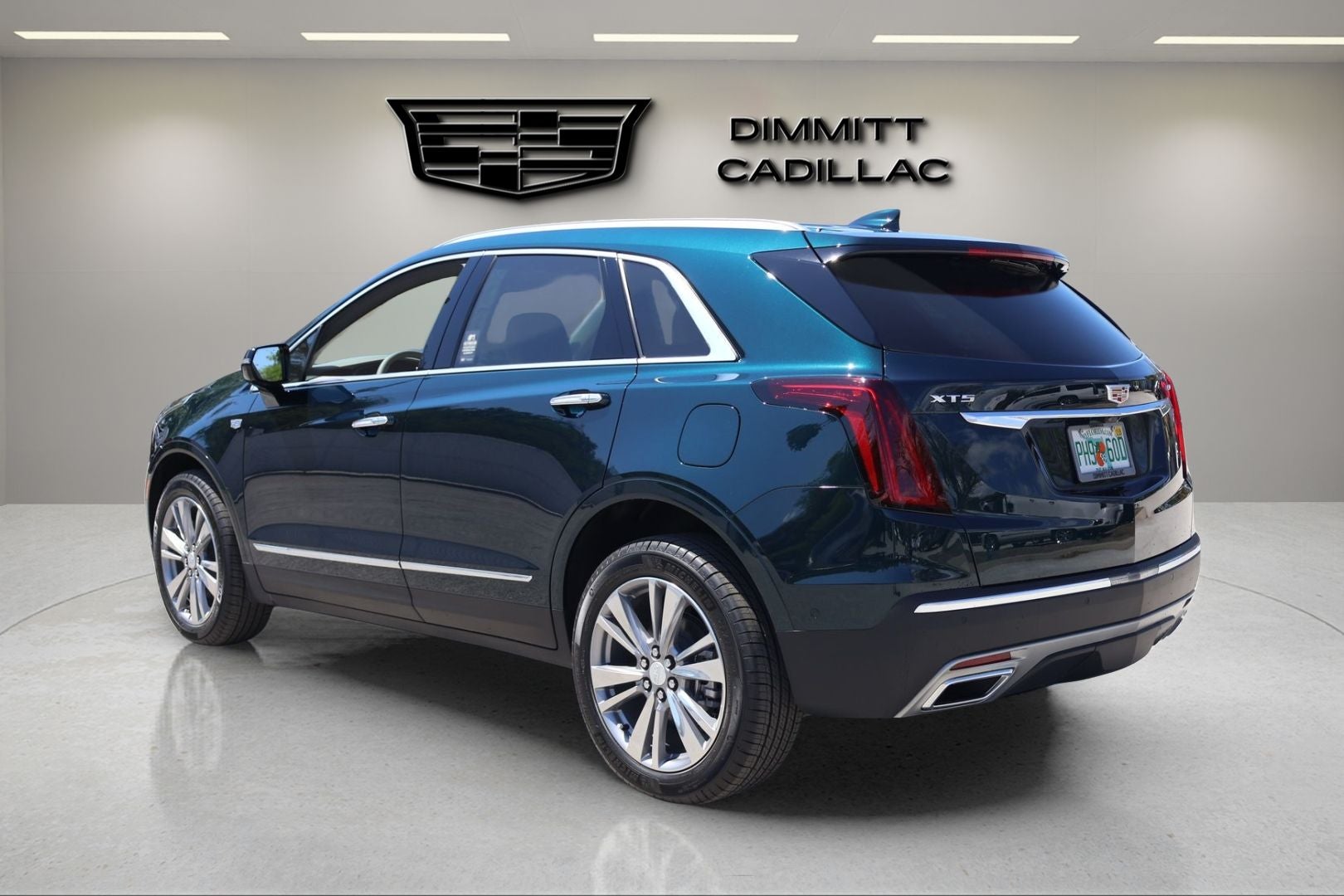 2026 Cadillac XT5 Premium Luxury