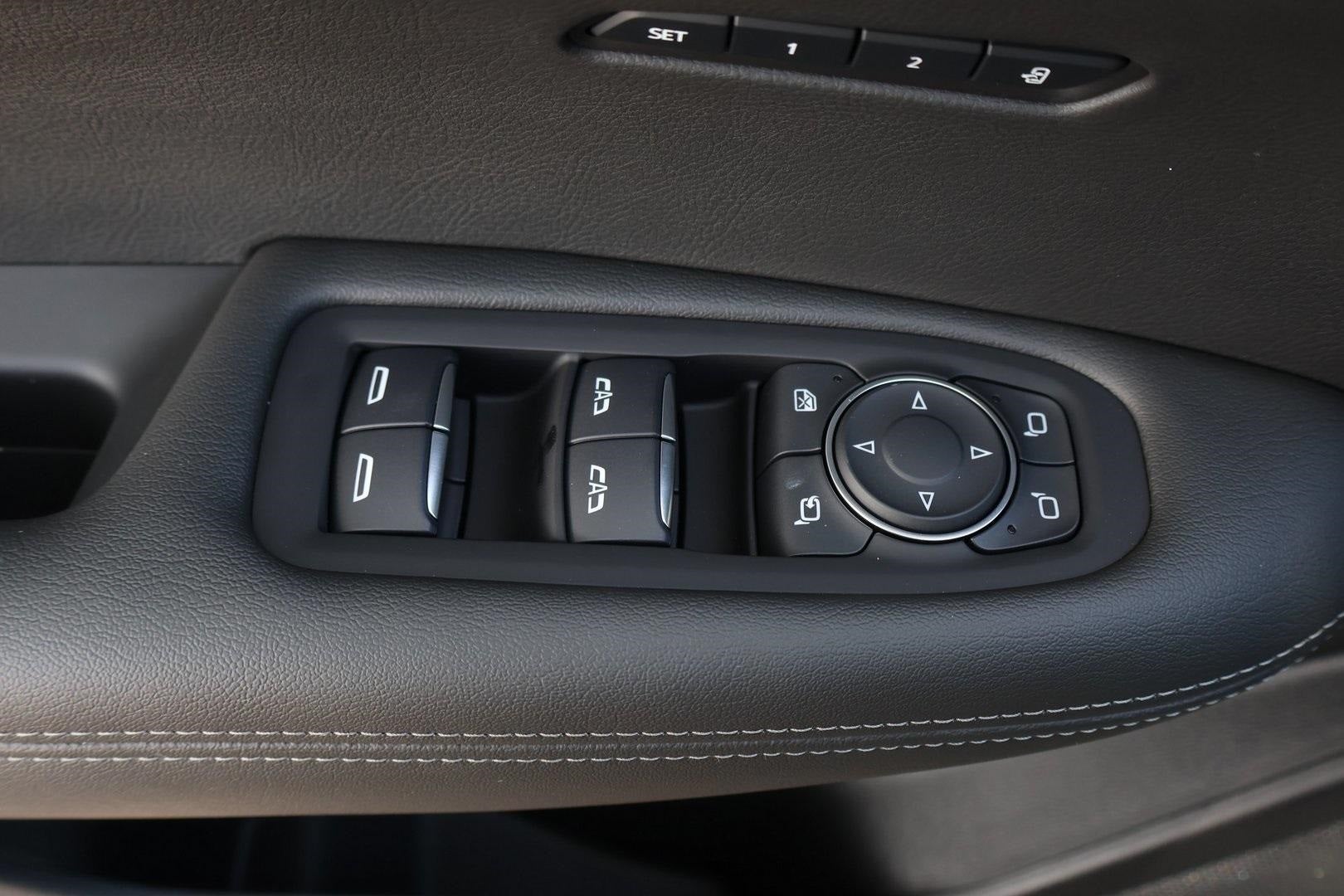 2025 Cadillac XT6 Luxury