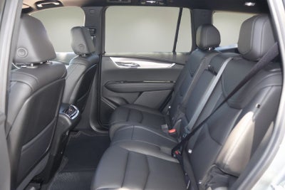 2025 Cadillac XT6 Luxury