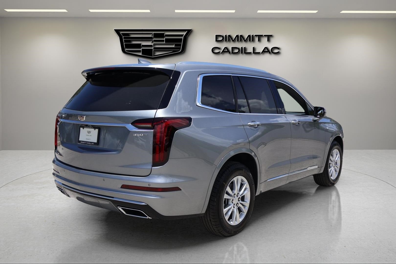2025 Cadillac XT6 Luxury