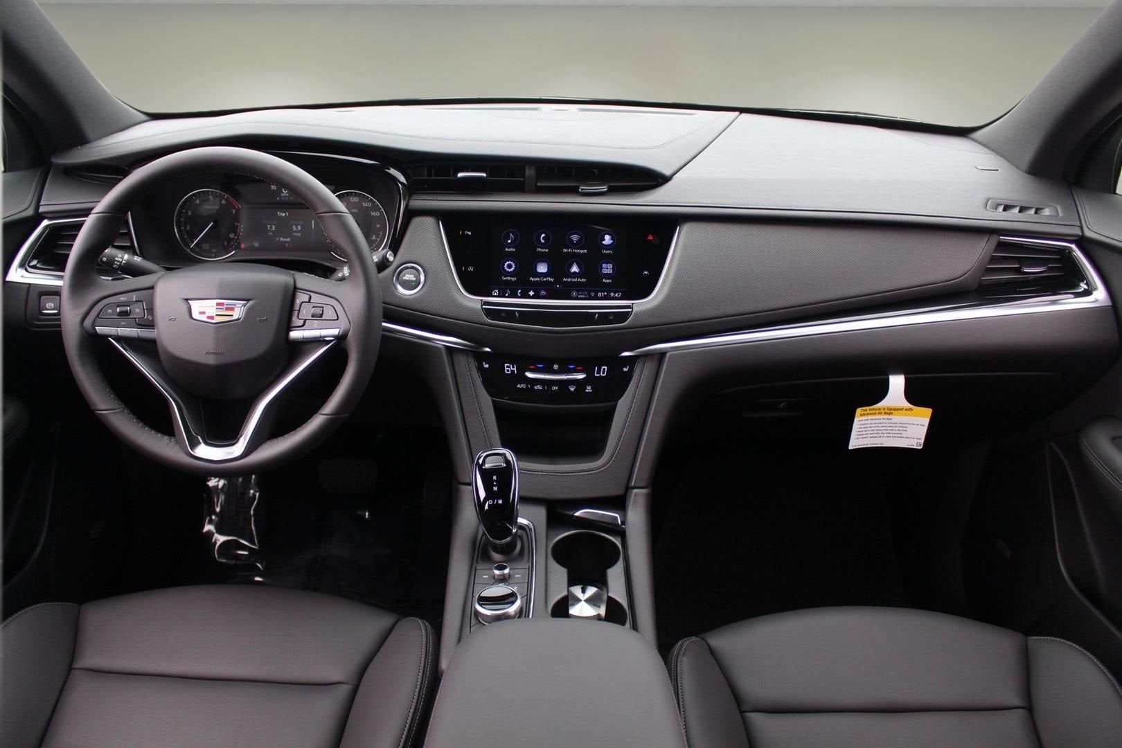 2025 Cadillac XT6 Luxury