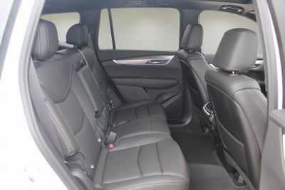 2025 Cadillac XT6 Luxury