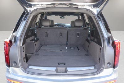 2025 Cadillac XT6 Luxury