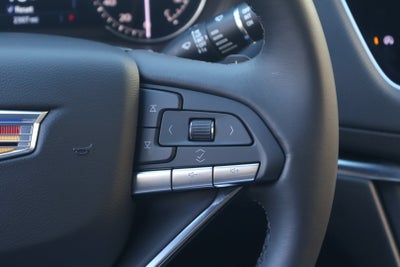 2025 Cadillac XT6 Luxury