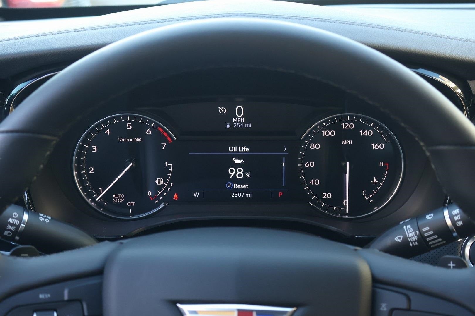 2025 Cadillac XT6 Luxury