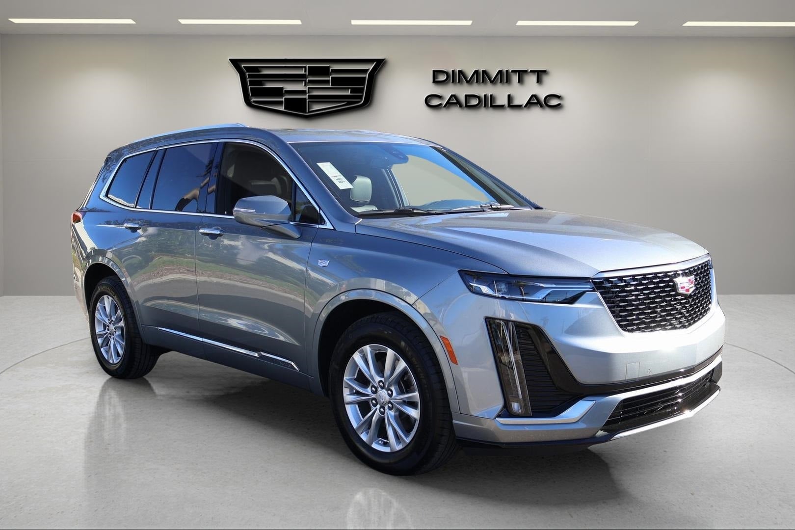 2025 Cadillac XT6 Luxury