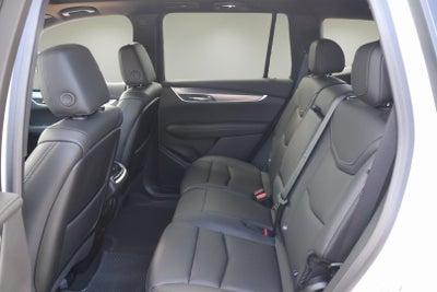 2025 Cadillac XT6 Luxury