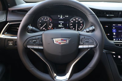 2025 Cadillac XT6 Luxury