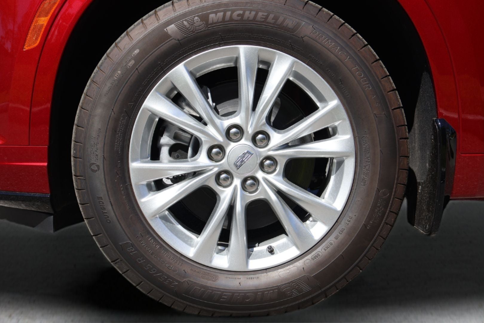 2025 Cadillac XT6 Luxury