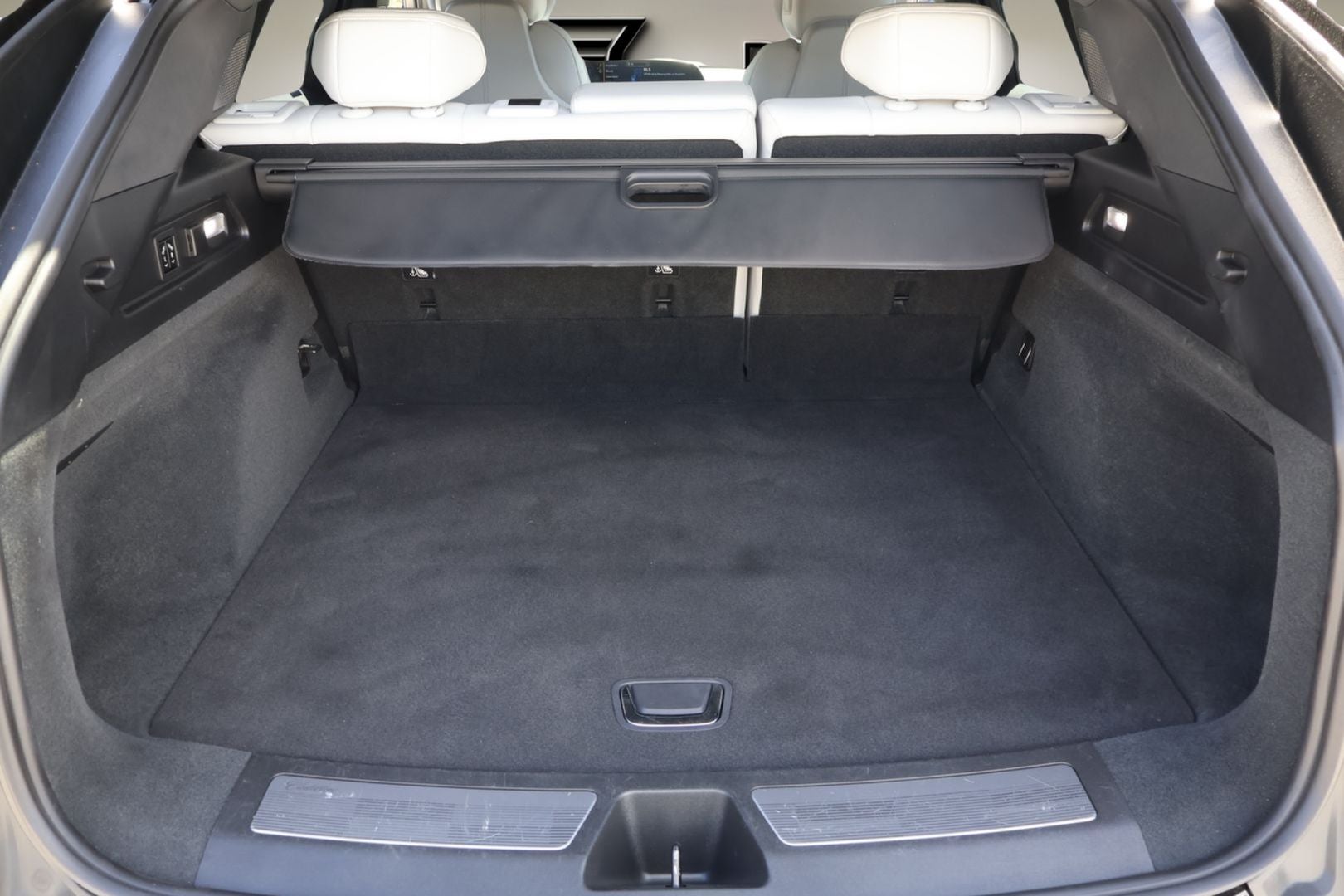 2023 Cadillac LYRIQ Luxury