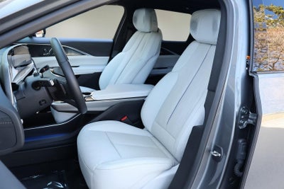 2023 Cadillac LYRIQ Luxury