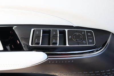 2025 Cadillac LYRIQ Luxury