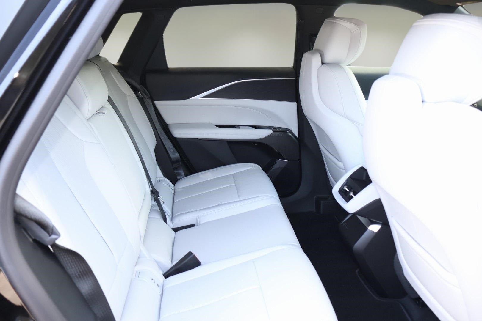 2025 Cadillac LYRIQ Luxury