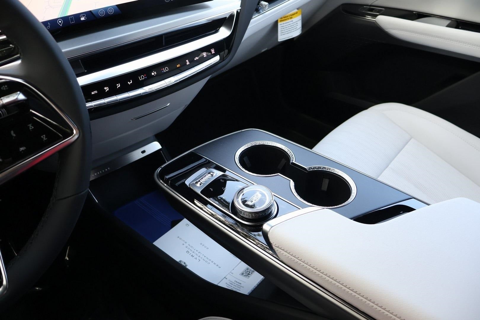 2025 Cadillac LYRIQ Luxury