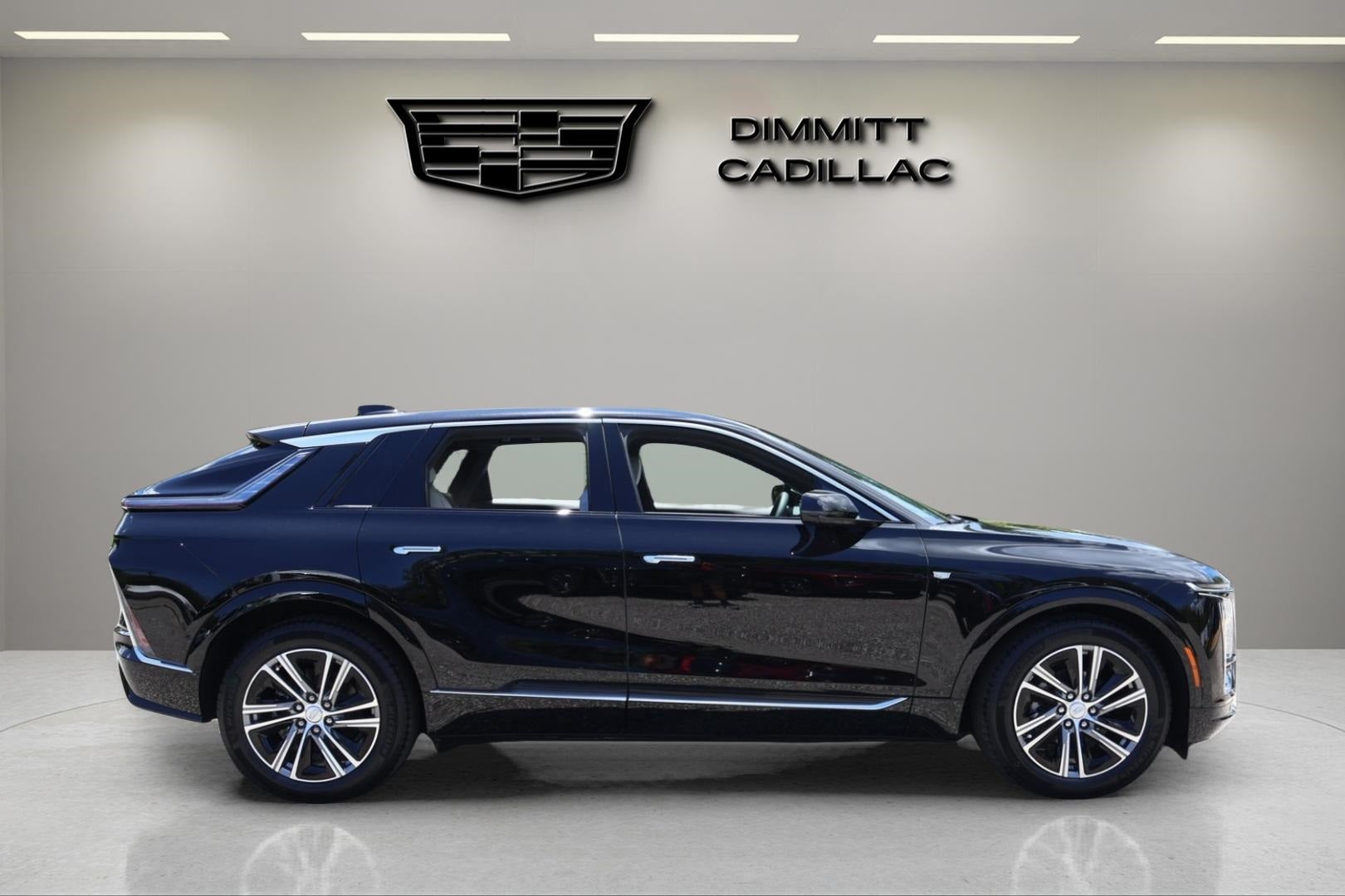 2025 Cadillac LYRIQ Luxury