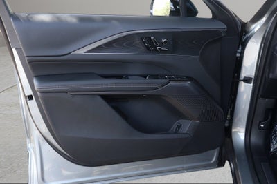 2025 Cadillac LYRIQ Luxury